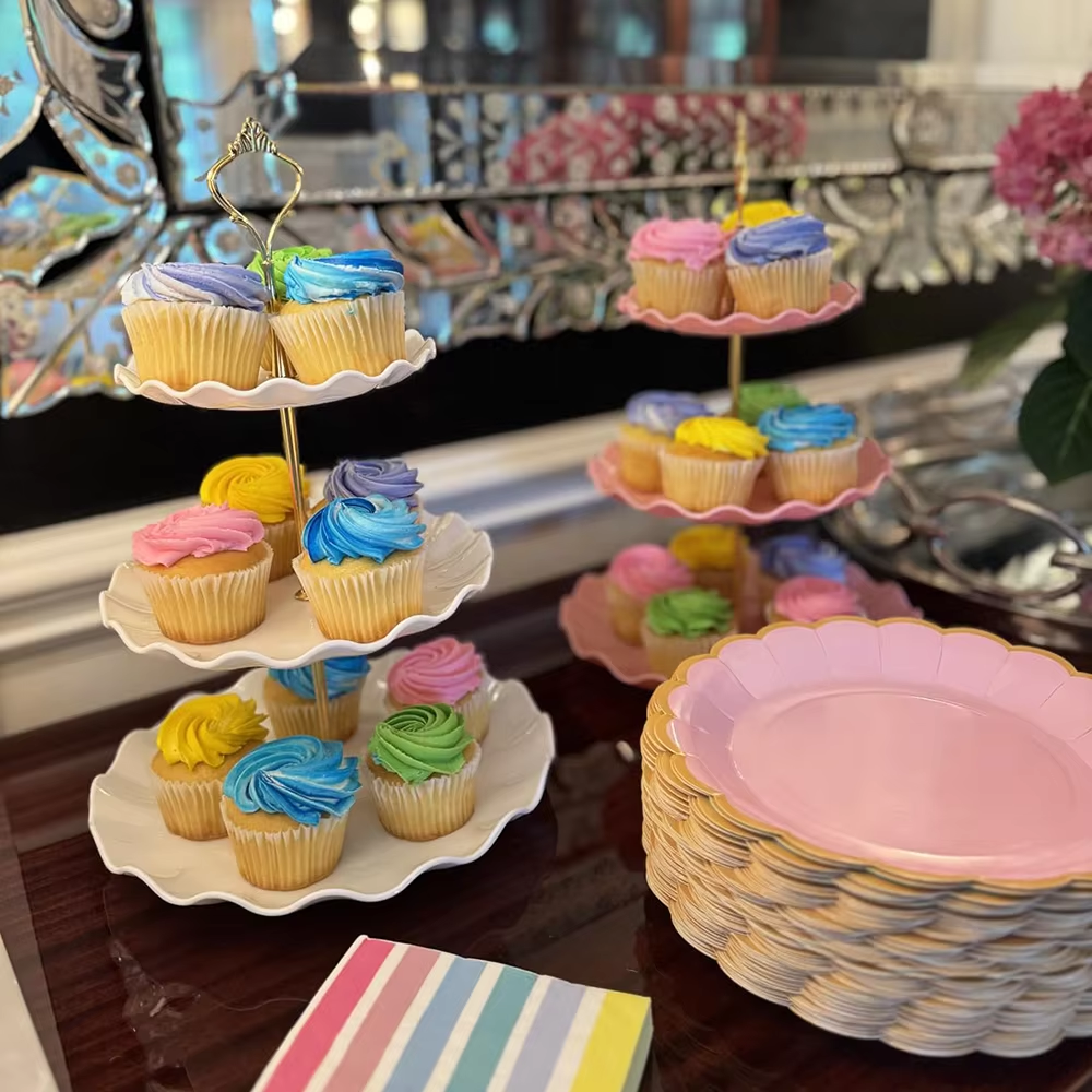 3 Tier Dessert Cupcake Stand W - مراجعة Cupcake Stand Tier وسعره