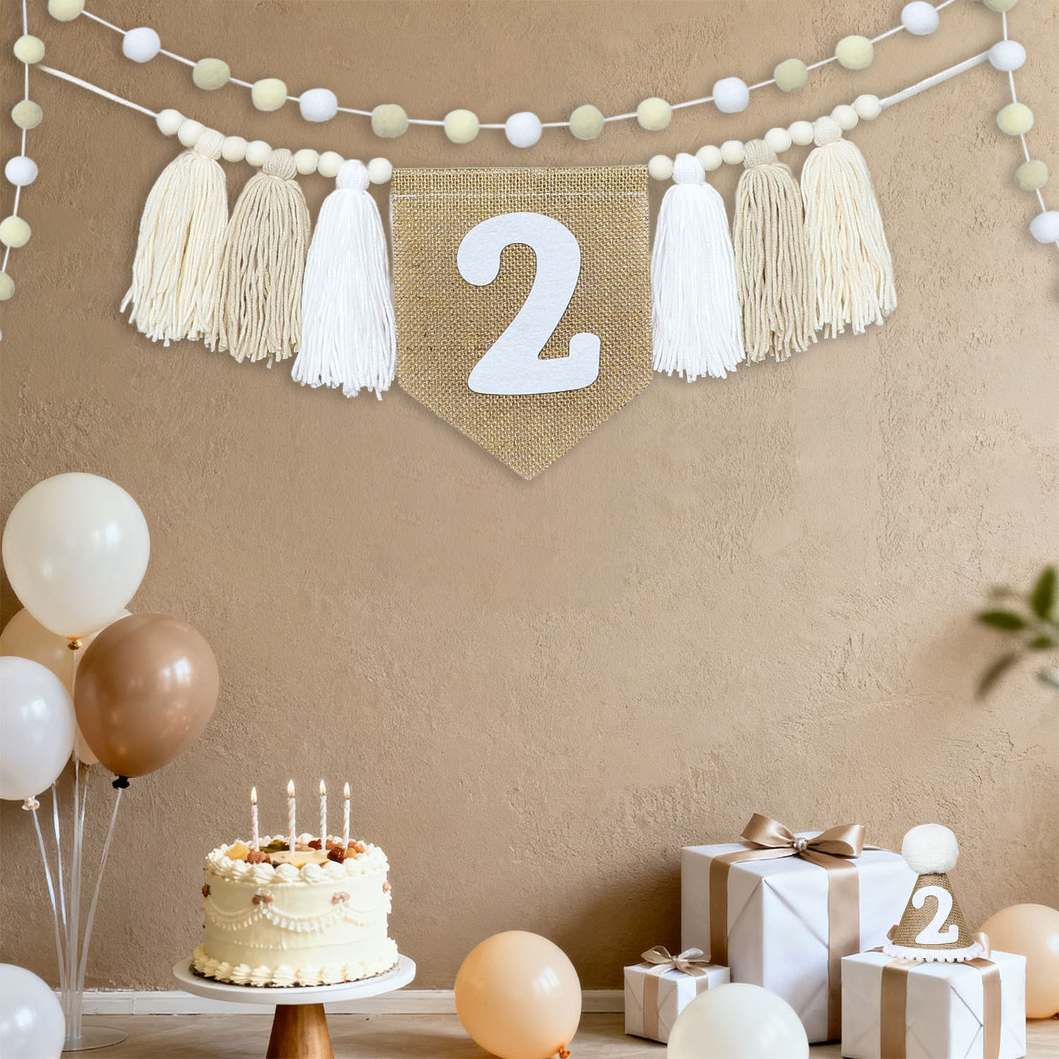 Birthday High Chair Banner Han - مراجعة Party Hat Cone وسعره