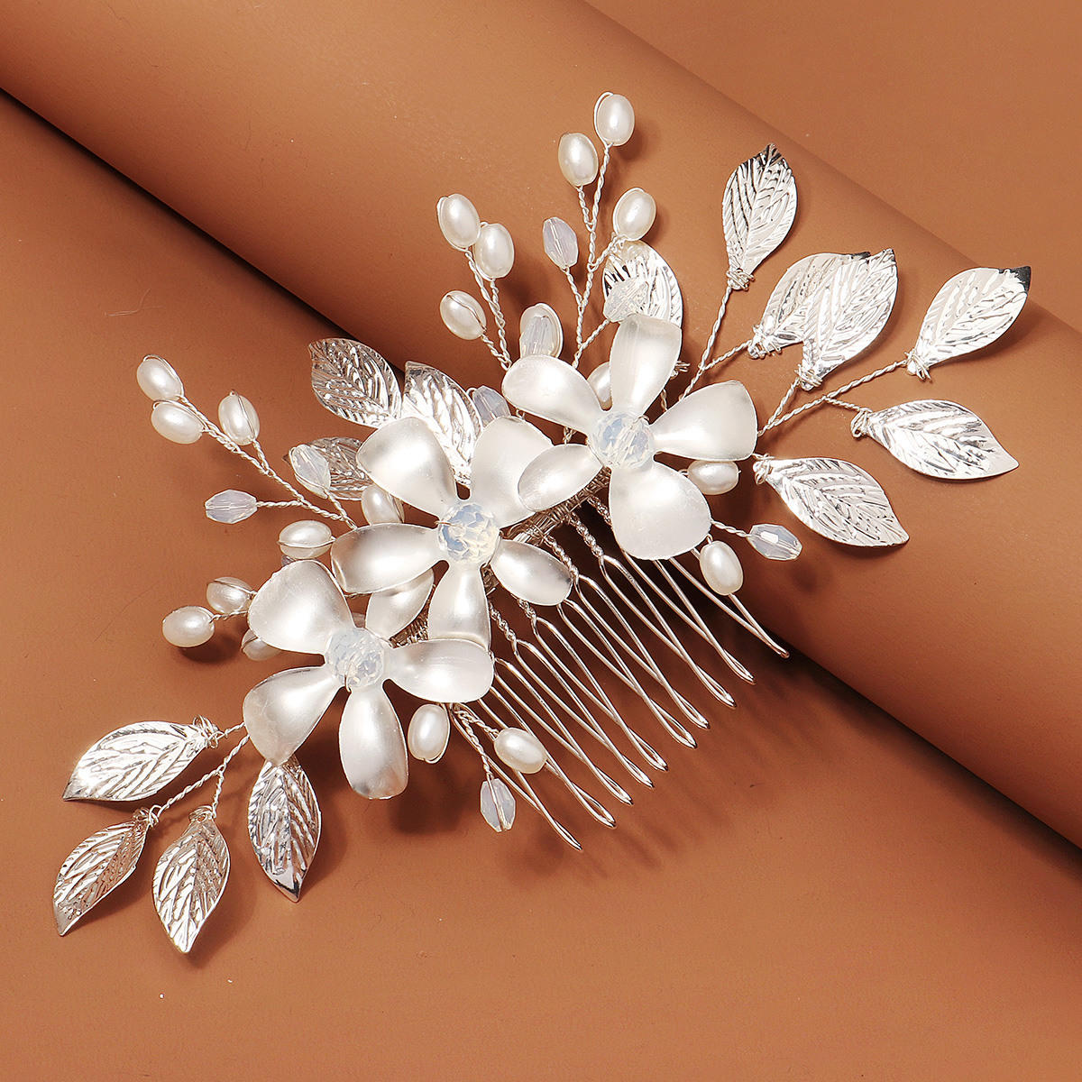 Sliver Luxurious Floral Metal  - مراجعة Event Suppliers وسعره