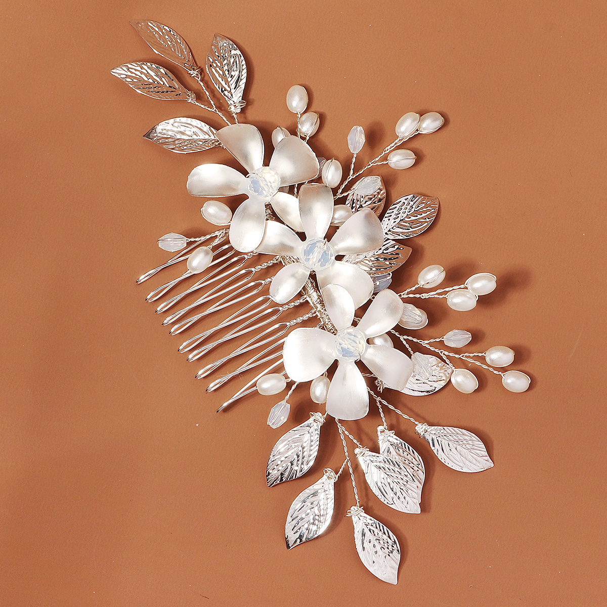 Sliver Luxurious Floral Metal  - مراجعة Event Suppliers وسعره