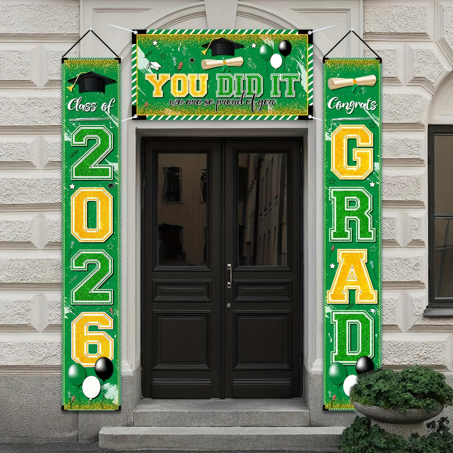 Congrat Class of 2026 Graduati - مراجعة Party Banner Gold وسعره
