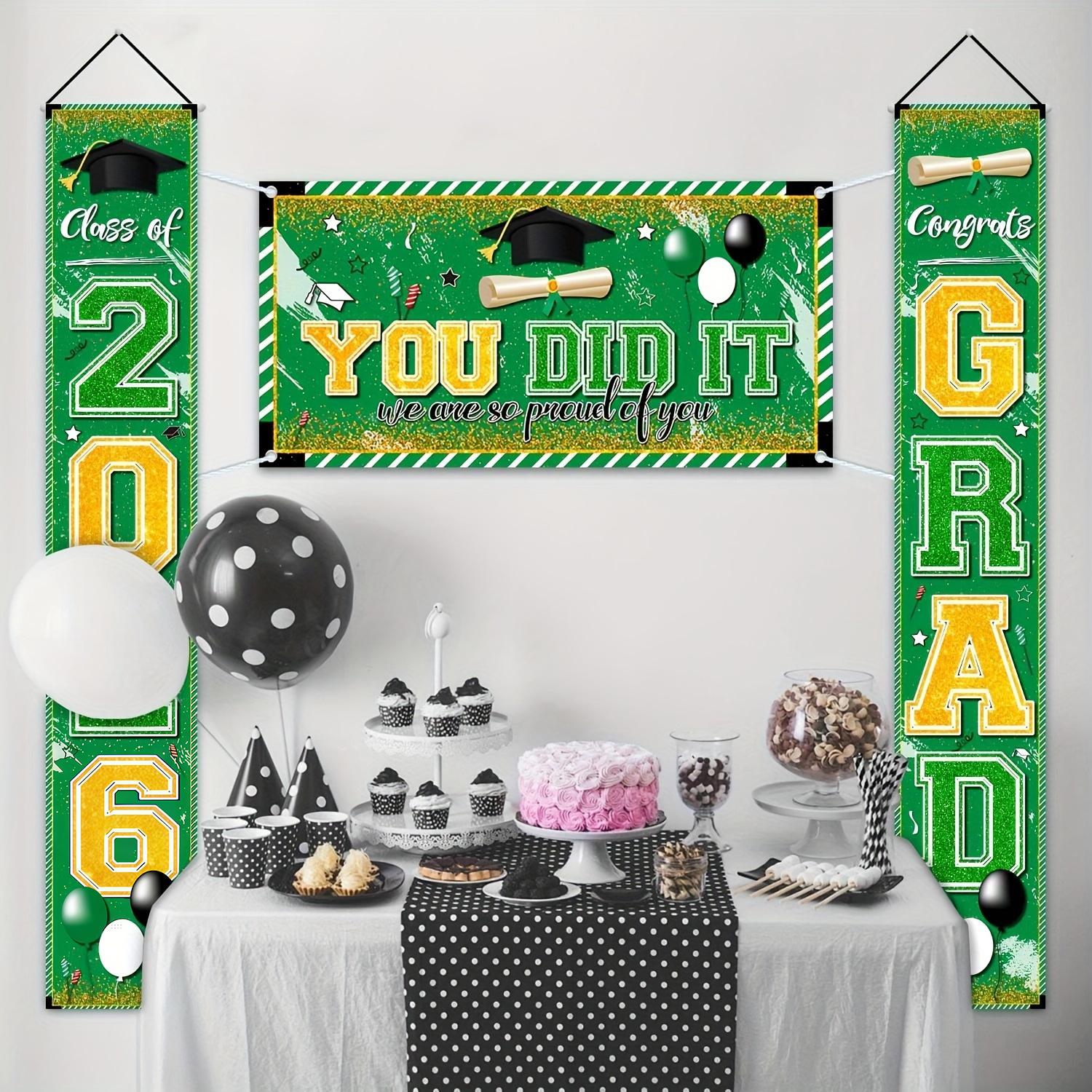 Congrat Class of 2026 Graduati - مراجعة Party Banner Gold وسعره